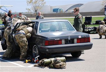 Human Performance Wing researchers take up the SWORD to assist warfighters and pararescuers